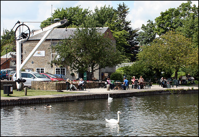 Teashop by the Canal - Newbury Berkshire